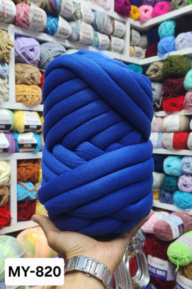 Marshmellow yarn