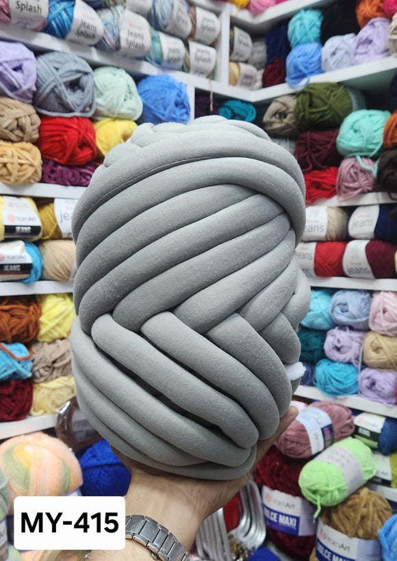 Marshmellow yarn