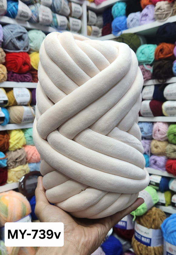 Marshmellow yarn