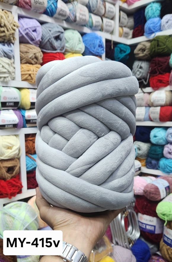 Marshmellow yarn