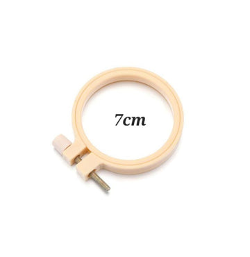 Embroidery Hoop Plastic Bamboo imitation (7 cm)