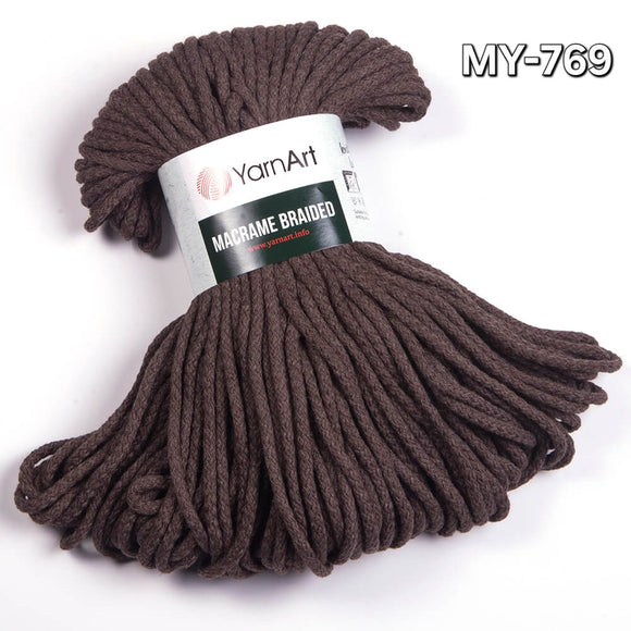 Yarnart macramé braided